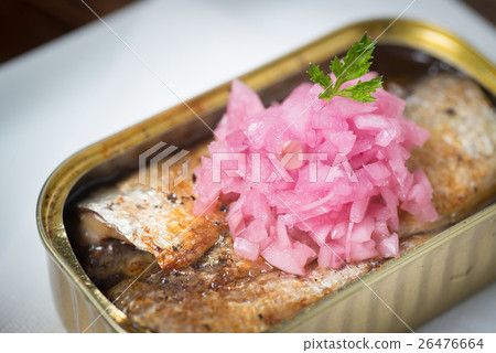 cooked oil sardine 26476664