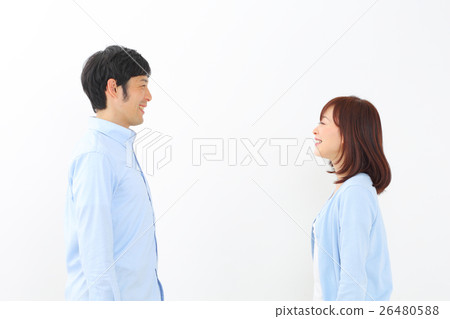 Middle male / female 26480588