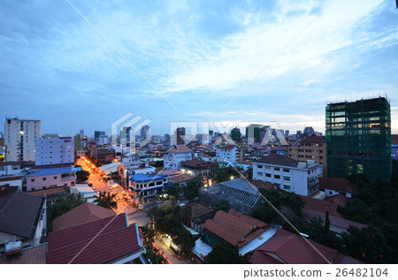 Phnom Penh Town during twilight time Phnom Penh Town during twilight time 26482104