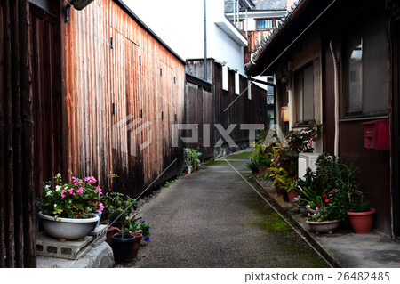 胡同的舊街道 26482485