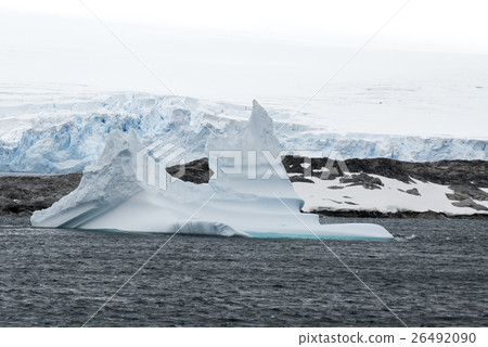 Antarctica in a cloudy day Antarctica in a cloudy day 26492090
