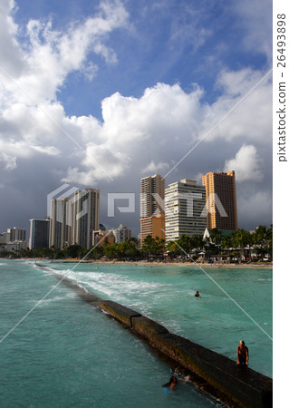 Waikiki Beach, Honolulu, Oahu, Hawaii.. Waikiki Beach, Honolulu, Oahu, Hawaii.. 26493898