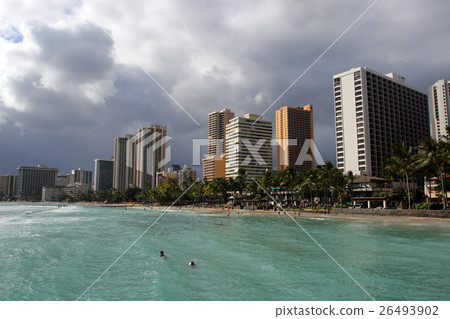 Waikiki Beach, Honolulu, Oahu, Hawaii.. Waikiki Beach, Honolulu, Oahu, Hawaii.. 26493902