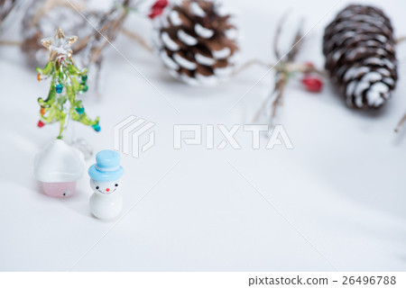 Christmas in snowman's glasswork and ornaments 26496788