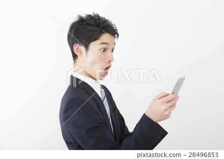 男性商人Sumaho驚訝Bikkuri震驚震驚驚人的配置文件白背 26496853