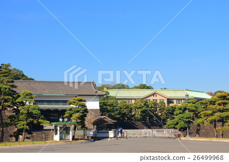 Imperial Palace Office and Sakashita Gate 26499968