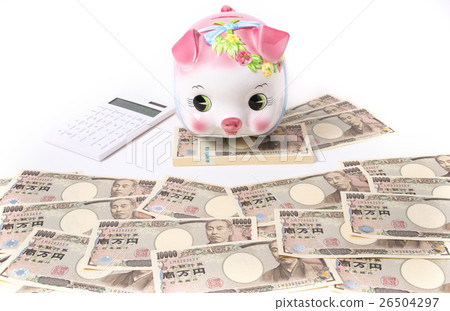 "The wall of 1,300,000 yen" Annual income raised image of spouse deduction 26504297