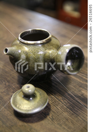 Shu humble cottage_Yang Gu 26516695