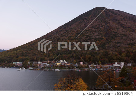 早上之前的中禪寺湖,櫪木縣日光山 早上之前的中禪寺湖,櫪木縣日光山 26519864