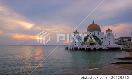 Beautiful sunset over the Malacca Straits Mosque 26529280
