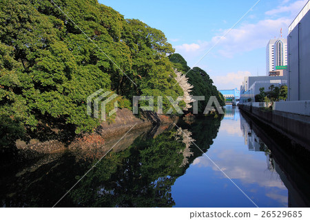 Waterway along the Imperial Palace 26529685