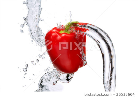Water splash with bell pepper isolated Water splash with bell pepper isolated 26535604