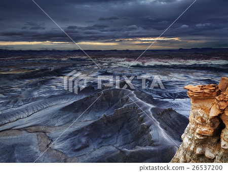 Moonscape Overlook Moonscape Overlook 26537200