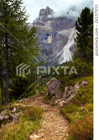 hiking trail in the mountains 26537933