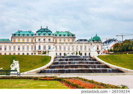 Belvedere palace and garden in Vienna, Austria Belvedere palace and garden in Vienna, Austria 26539234