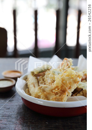 vegetable tempura 26542256
