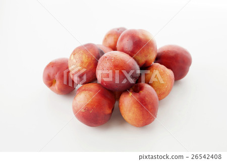 summer fruits  26542408