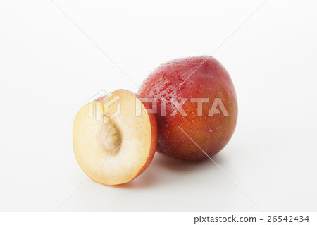 summer fruits  26542434