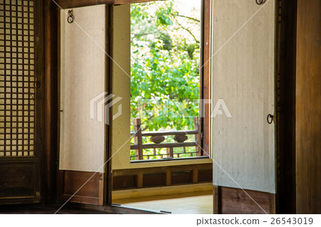 Object tradition Object tradition 26543019