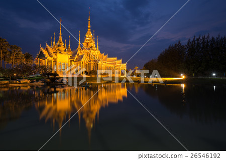 Wat Luang Pho Toh temple with water reflection 26546192