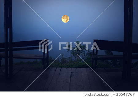 Romantic full moon at pavilion view point 26547767