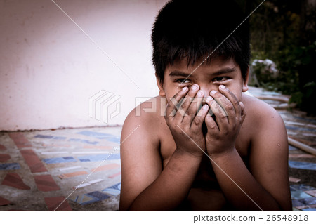 eye of kid pauper 26548918