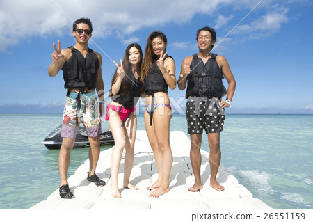 Friends who enjoy the resort 26551159