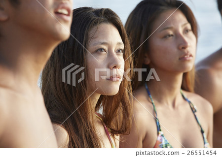 Friends who enjoy the resort 26551454