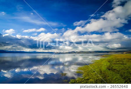 Stunning holy Lake Manasarovar 26552648