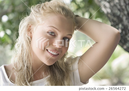 sunny portrait 26564272