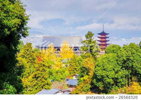 Five-storied pagoda and a thousand mattakaku 26568320