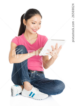 Young Asian girl student using tablet pc 26569024