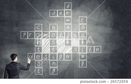 Seminar trainer draw on chalkboard Seminar trainer draw on chalkboard 26572859