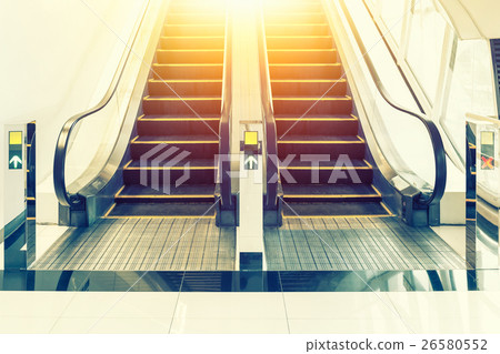 escalator escalator 26580552
