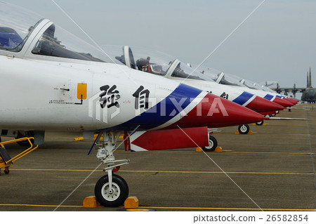 aircraft aircraft 26582854