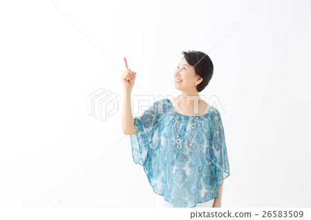 中間女性點 26583509
