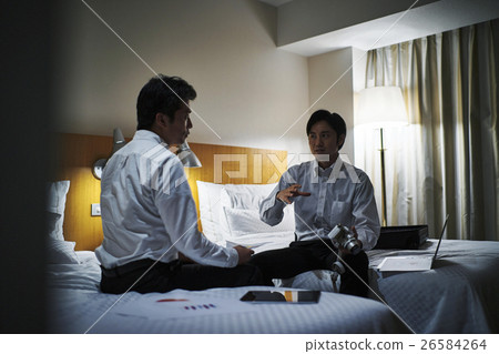 Hotel room meeting businessman Hotel room meeting businessman 26584264
