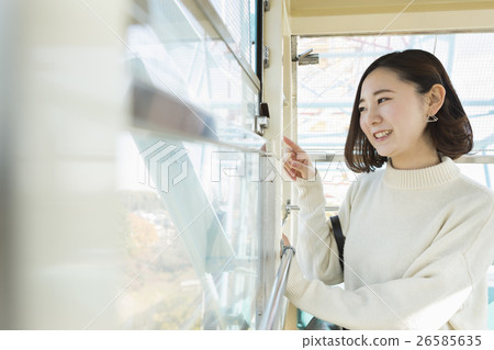 amusement park  26585635