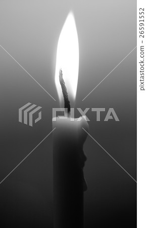 Burning candle Burning candle 26591552