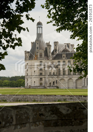 the north facade of the chateau of Chambord 26591873