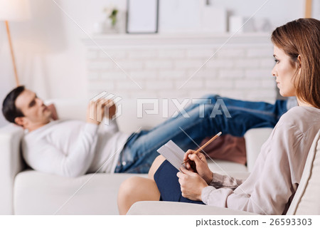 Professional psychologist talking with her client 26593303