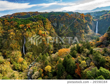 Shakedown瀑布Kuju Yumae吊橋秋葉 26598164