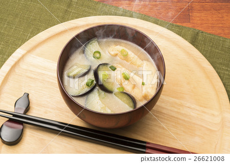 Miso soup 26621008