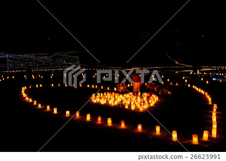 Akari celebration 26623991