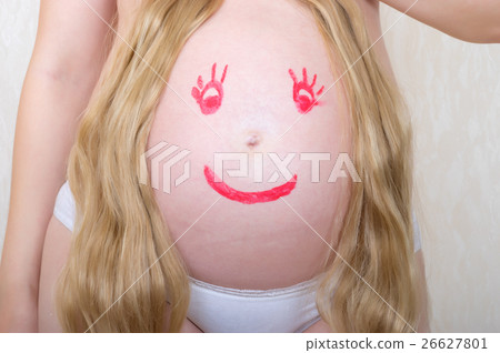 Belly of the expectant mother Belly of the expectant mother 26627801