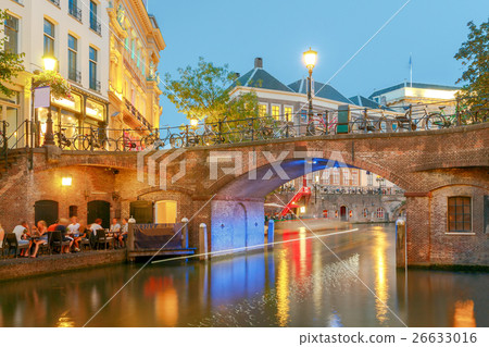 Utrecht. The city's main channel. 26633016