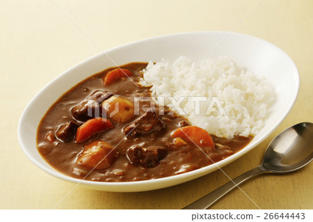 Curry and rice  26644443