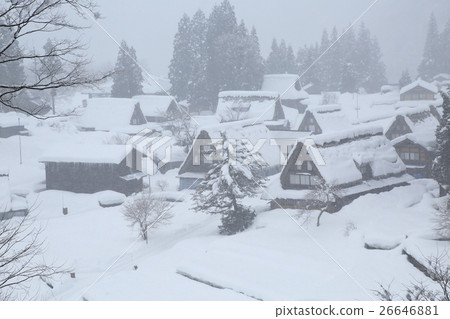 World Heritage Gokayama: Ainokura Gassho-style Village in snow 26646881