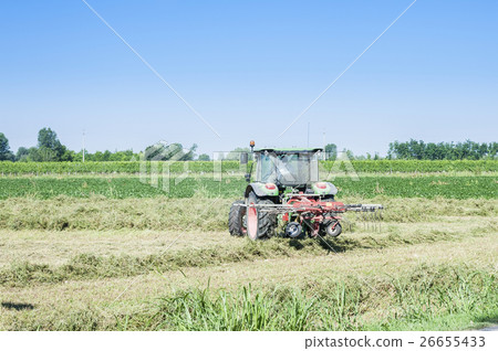 Agricultural labor Agricultural labor 26655433