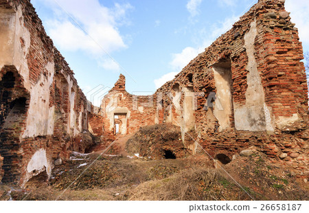 ruins    Golshany  Belarus 26658187